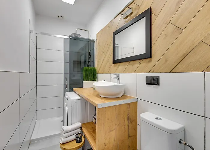 Apartment Stacja 24/7 *